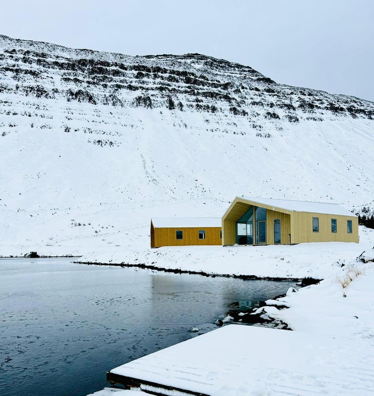 Fisk Club Cottages - Captain'S House Sudureyri Exterior foto